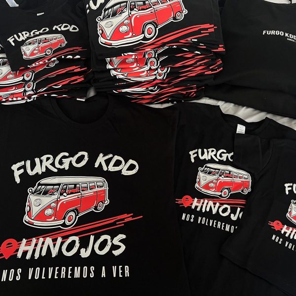 Camisetas FurgoKDD Hinojos producidas por La Vida Camper